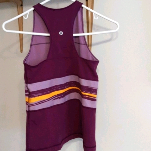 Lululemon criss cross tank - Picture 10 of 16